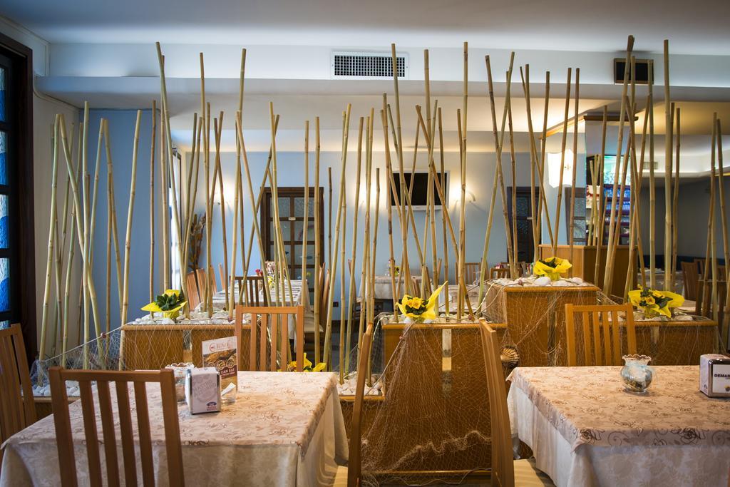 Hotel Ristorante Cigno Латізана Екстер'єр фото